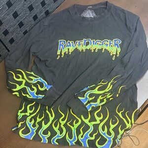 Ravedigger Black Long Sleeve Flame Tee size medium